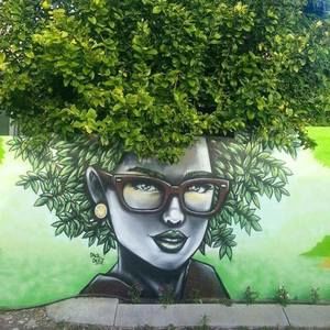 Meet your Posher, Gabrielle